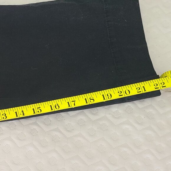 ANN TAYLOR LOFT BLACK CAPRI PANTS - STYLE: JULIE - SIZE 4 - Picture 11 of 15